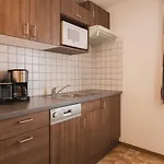 Moos 3* Серфаус