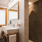Отель Moos 3*
